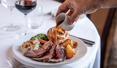 The Oak Room Restaurant - Woodlands Park Hotel