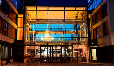 Exterior Guildford Harbour Hotel